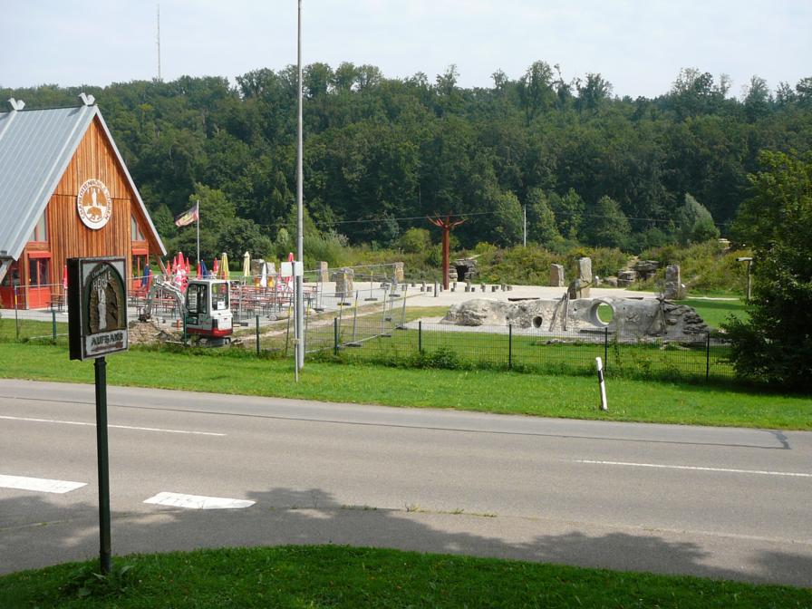 P1050743_896x672.JPG