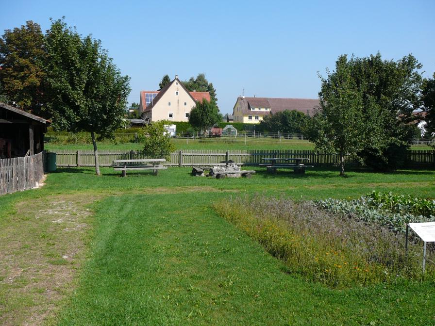 P1080294_896x672.JPG