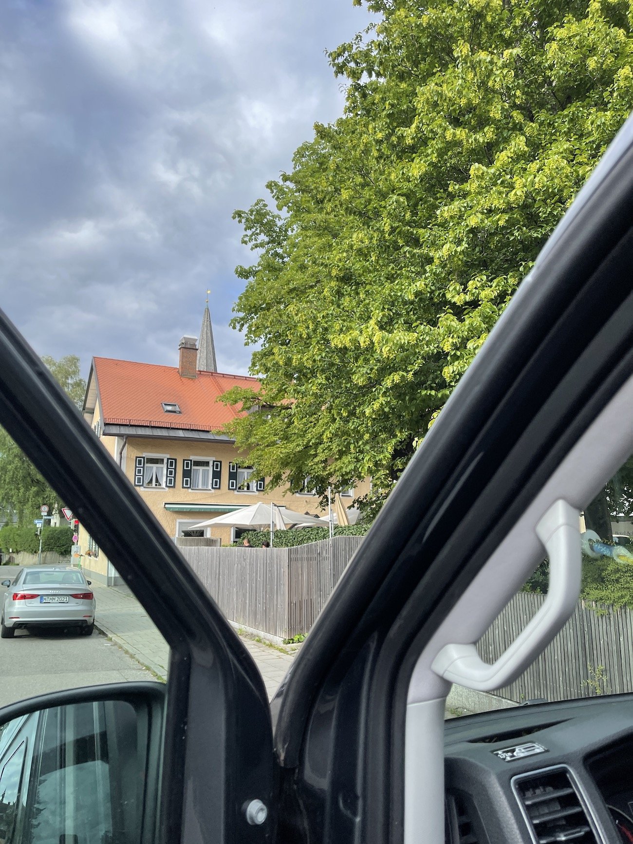 Windgeräusch an den Vordertüren - Crafter allgemein - Caliboard.de ...