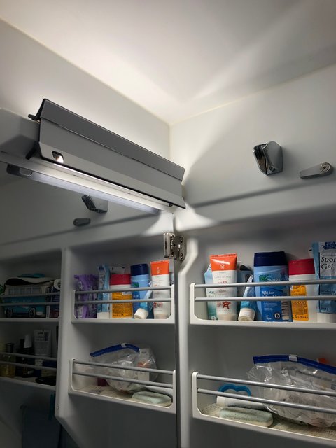 Erleuchtung Badezimmer VW GC(2).JPG