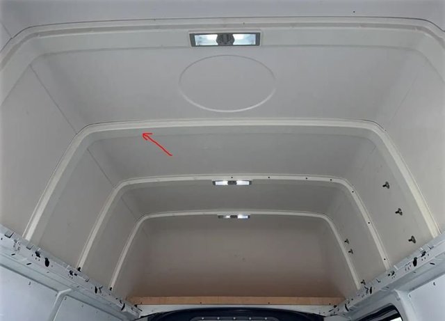 T6 Hochdach Spriegel.JPG